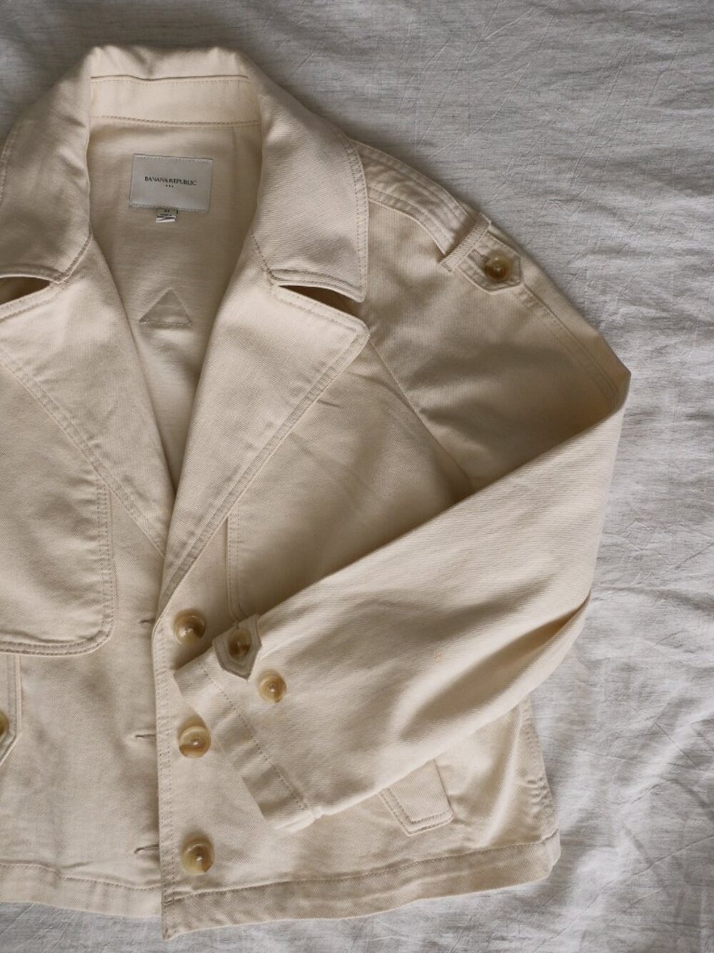 Banana Republic Short Trench Jacket Beige Size M